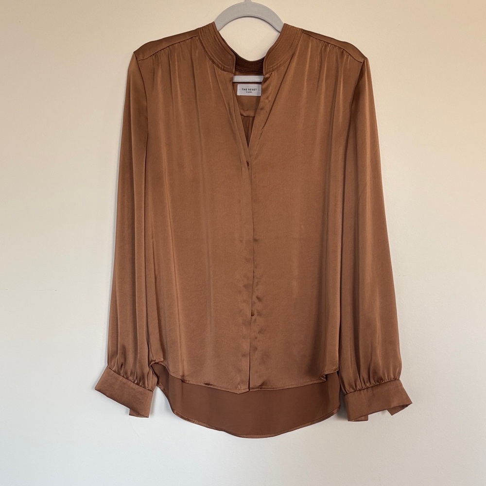 Vince Lightweight Satin Split-Neck Blouse in Brown